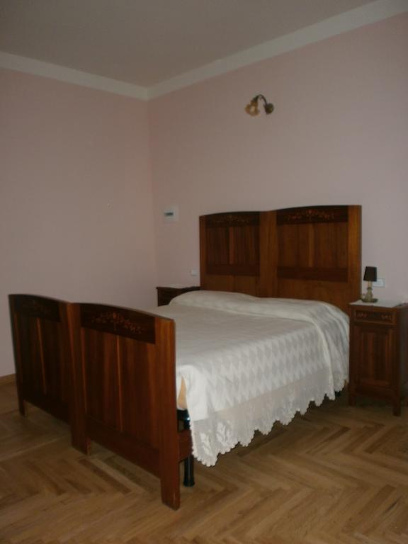Tarzo Albergo Ristorante Ai Pini חדר תמונה